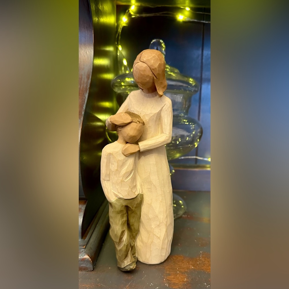 Willow Tree figurine